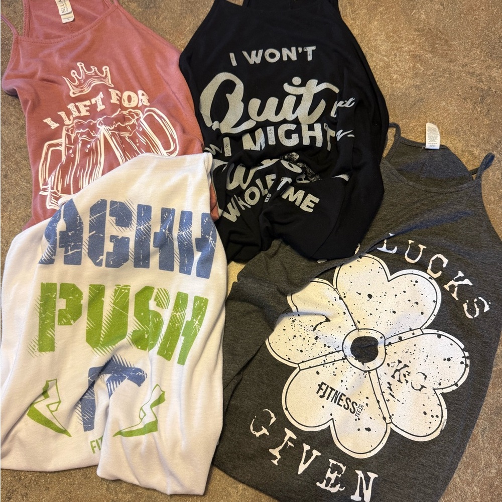 Lot of 4 FitnessTee Co Racerback Tanks Medium